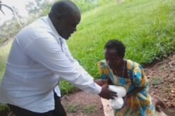 Nahrungsmittelversorgung von Covid-19-Betroffenen in Uganda
